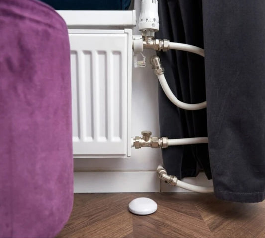 Sensor de inundação inteligente operado por Wi-Fi Shelly