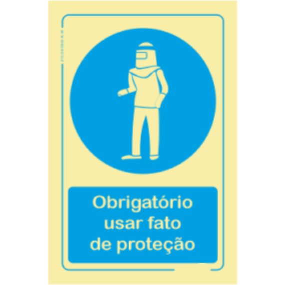 Obrigatório  - "Obrigatório usar fato de proteção"