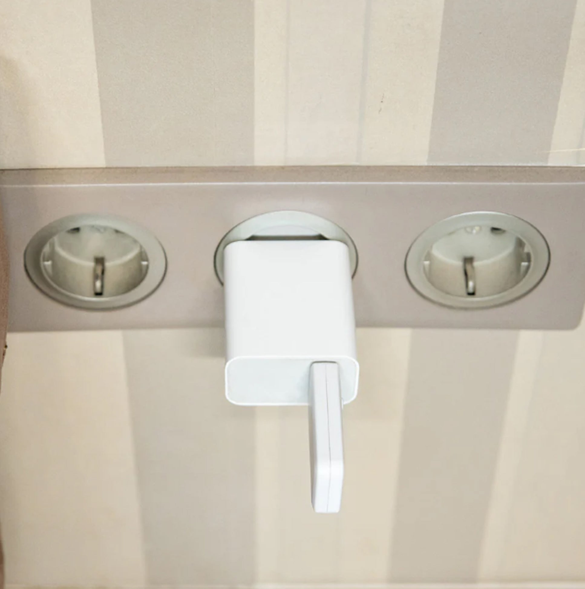 Cabeça de Válvula Termostática controlada por Bluetooth + Gateway Gen3
